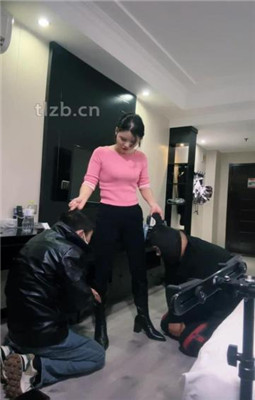 图片[7]_【孤傲女帝】长靴S重度踢踹虐打双M_HD绳艺资源