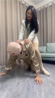 图片[4]_【狗哥】江西刘亦菲短靴踩虐刑罚_HD绳艺资源