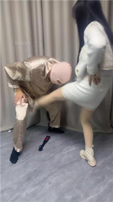 图片[13]_【狗哥】江西刘亦菲短靴踩虐刑罚_HD绳艺资源