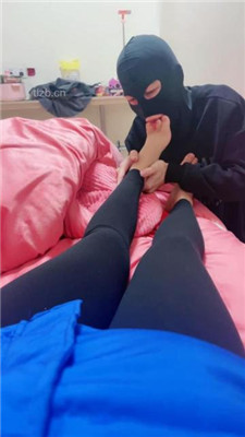 图片[12]_【西西S】运动鞋棉袜-把同学虐成家奴【上】_HD绳艺资源