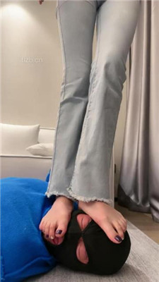 图片[15]_【糯糯】白靴保养/恋足羞辱/全体重踩脸/圣水奖励_HD绳艺资源