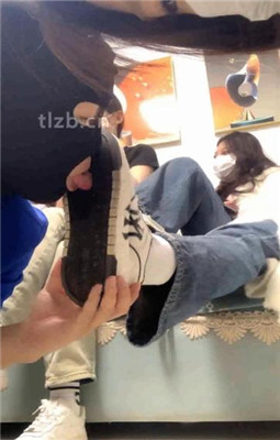 图片[2]_【精神小妹】4S素人学生主-恋足玩脚奴_HD绳艺资源