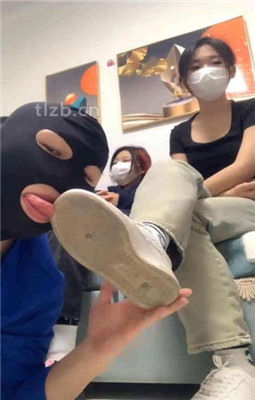 图片[6]_【精神小妹】4S素人学生主-恋足玩脚奴_HD绳艺资源