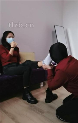 图片[3]_【凌儿女神】下班短靴原味白袜虐家奴_HD绳艺资源