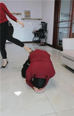 图片[14]_【凌儿女神】下班短靴原味白袜虐家奴_HD绳艺资源