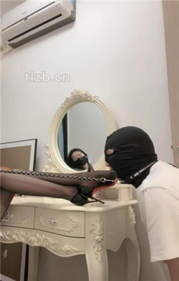 图片[5]_【萬一】长靴模特S-跪舔黑丝高跟/耳光/踩狗爪/腿绞/脚炸果汁喝_HD绳艺资源