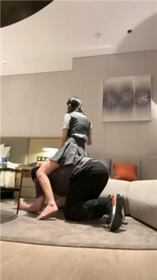 图片[3]_【菜小心】情侣主虐绿帽-闻脚猜主人/混合圣水泡面【完整版】_HD绳艺资源