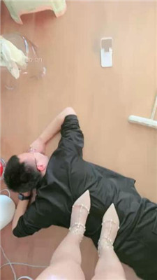 图片[7]_【糯米姐姐】铆钉高跟肉丝踩狗奴_HD绳艺资源