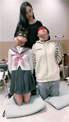 图片[5]_【小羊】母畜下跪舔原味裸足_HD绳艺资源