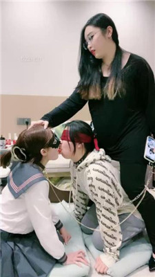 图片[8]_【小羊】母畜下跪舔原味裸足_HD绳艺资源