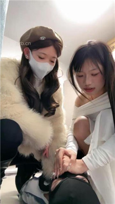 图片[13]_【樱子大人】双S虐狗-长靴白鞋踩踏/转胯/窒息/绳艺技巧【双视角版】_HD绳艺资源