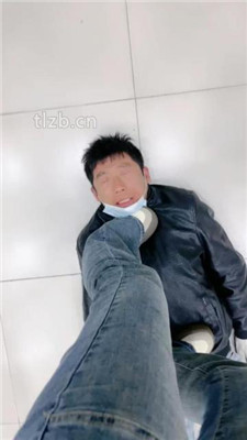 图片[11]_【橙子大大】双S-运动鞋高难度挑战踢踹踩踏【双视角版】_HD绳艺资源