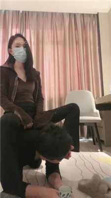 图片[9]_【筱月】御姐S-虐乳/裸足插嘴/坐垫升水_HD绳艺资源