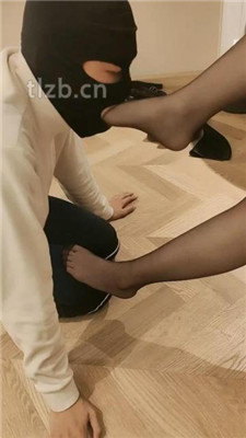 图片[6]_【青岛00后S】清理黑丝靴子-男主艺术深喉-狂舔黑丝脚_HD绳艺资源