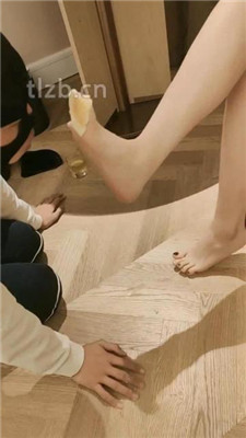 图片[17]_【青岛00后S】清理黑丝靴子-男主艺术深喉-狂舔黑丝脚_HD绳艺资源