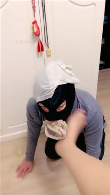 图片[18]_【伊兮夫妻】锁奴被发现是绿帽-骑马虐乳/踩踏/插嘴/丝袜内裤塞嘴_HD绳艺资源