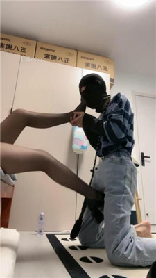 图片[18]_【樱子大人】臀部诱惑/黑丝脚踩狗脸/竖中指鄙视/骑马胯下辱_HD绳艺资源