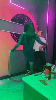 【陈甜女帝】KTV-重度提档专场/长靴踩踏_HD绳艺资源