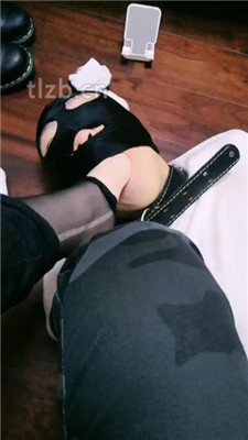 图片[10]_【甜音】靴子全体重踩狗头/狗链遛狗/喂食/转胯_HD绳艺资源