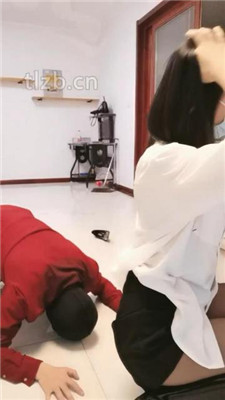 图片[9]_【凌儿女神】长靴黑丝S骑马胯下辱/舔多双脏鞋_HD绳艺资源