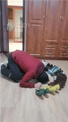 图片[10]_【凌儿女神】长靴黑丝S骑马胯下辱/舔多双脏鞋_HD绳艺资源