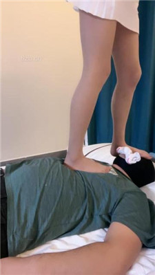 图片[11]_【爱丽丝S】白袜帆布鞋踩踏专场_HD绳艺资源