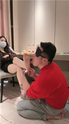 图片[3]_【筱月】御姐S-裸足狂舔/插嘴深喉/手脚耳光_HD绳艺资源