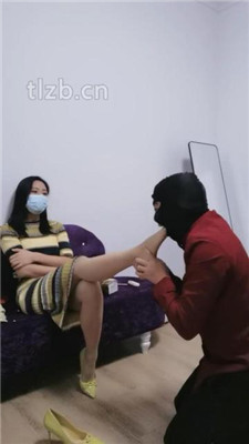 图片[2]_【凌儿女神】高跟踩虐玩弄圈养狗奴_HD绳艺资源