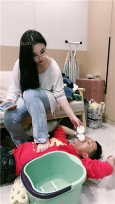 图片[10]_【小羊】品尝裸足/白袜脚捂脸/抽耳光/袜子塞嘴_HD绳艺资源