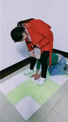 图片[2]_【广东迪迪】母畜-小白鞋白袜踩狗/转胯狗爬【双视角版】_HD绳艺资源