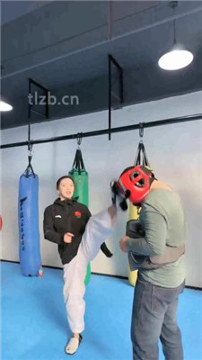 图片[8]_【潘妮绳艺导师】人体沙包-跆拳道女神重度虐打_HD绳艺资源