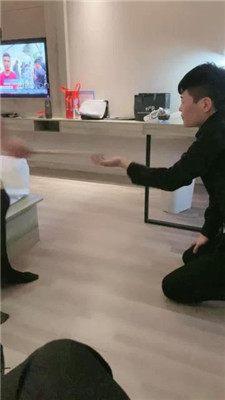 图片[5]_【赵奈奈】高难度挑战虐-藤条抽/踢踹/舔脏鞋深喉/口水/脚踩喂食_HD绳艺资源