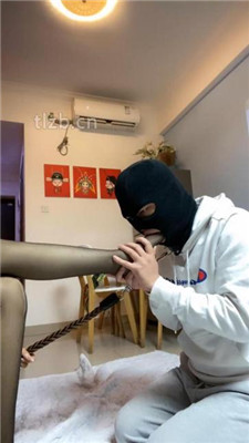 甜美女生如何看待足控群体，是正常还是变态？ bf25426