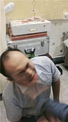 图片[4]_【木子大大】美容院3技师S群虐猥琐顾客【双视角版】_HD绳艺资源