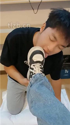 图片[4]_【林十七】气味辱-跪舔运动鞋白袜裸足_HD绳艺资源