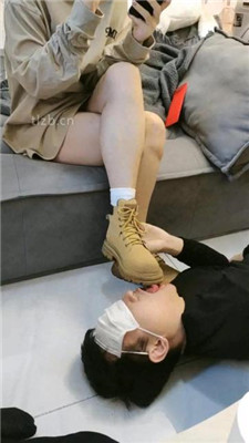 图片[18]_【甜心教主】超高跟踩踏碾压贱奴-喂口水_HD绳艺资源