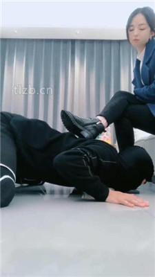 图片[2]_【伊柔】跪舔短靴粉色棉袜【完整版】_HD绳艺资源