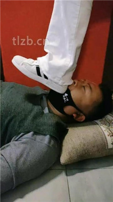 图片[13]_【郡主大人】运动鞋全体重踩踏/棉袜塞嘴【双视角版】_HD绳艺资源