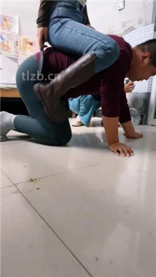 图片[16]_【安静大大】圈养生活-踩脖子/气味控制/踩踏【双视角版】_HD绳艺资源