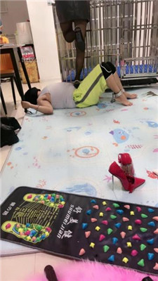 图片[6]_【狠欣然】圈养犬化情侣奴【下】_HD绳艺资源