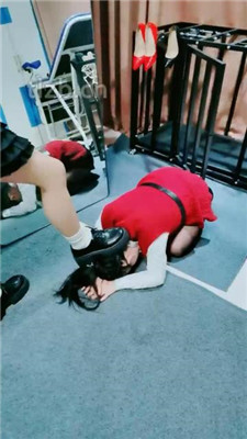 图片[11]_【梦幻大大】双S-带00后堂妹玩母畜_HD绳艺资源