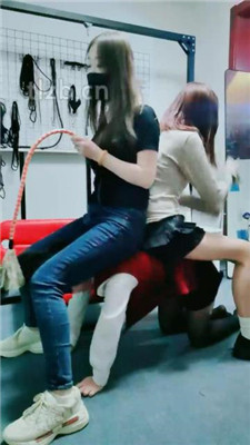 图片[19]_【梦幻大大】双S-带00后堂妹玩母畜_HD绳艺资源