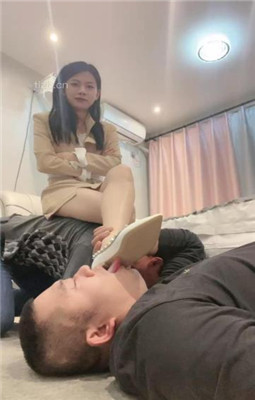 图片[7]_【樱木花椒】铆钉平底鞋虐废脚下父子奴-超强深喉_HD绳艺资源