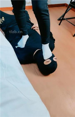 图片[7]_【萌宝儿】训练/白袜脚全体重踩踏_HD绳艺资源