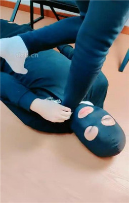 图片[9]_【萌宝儿】训练/白袜脚全体重踩踏_HD绳艺资源