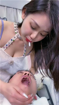 图片[14]_【麋鹿银儿】双奴VS双M-踩狗头/腿绞/转胯/训练/口水吐脸脚插嘴_HD绳艺资源