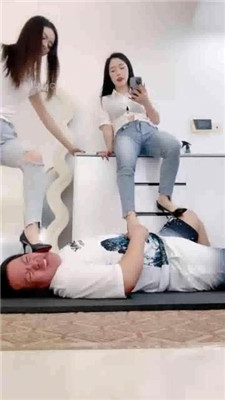 图片[13]_【冰夏绳艺导师】双S-高跟全体重踩地毯【双视角版】_HD绳艺资源