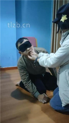 【第5风格】等00后幼师下课后舔她的嫩脚 YC-230228
