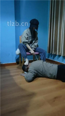 【第5风格】等00后幼师下课后舔她的嫩脚 YC-230228