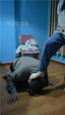 【第5风格】等00后幼师下课后舔她的嫩脚 YC-230228